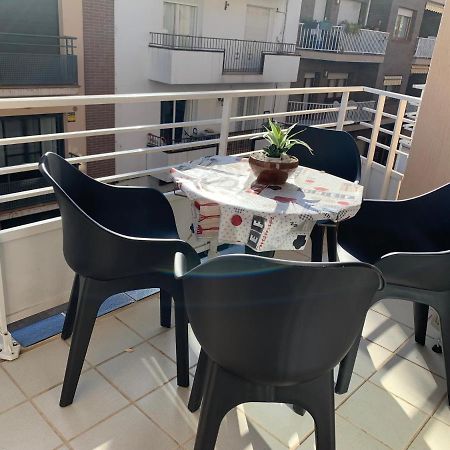 Acogedor Apartamento En Roses - 50M Playa - Wifi - Aire Acondicionado Kültér fotó
