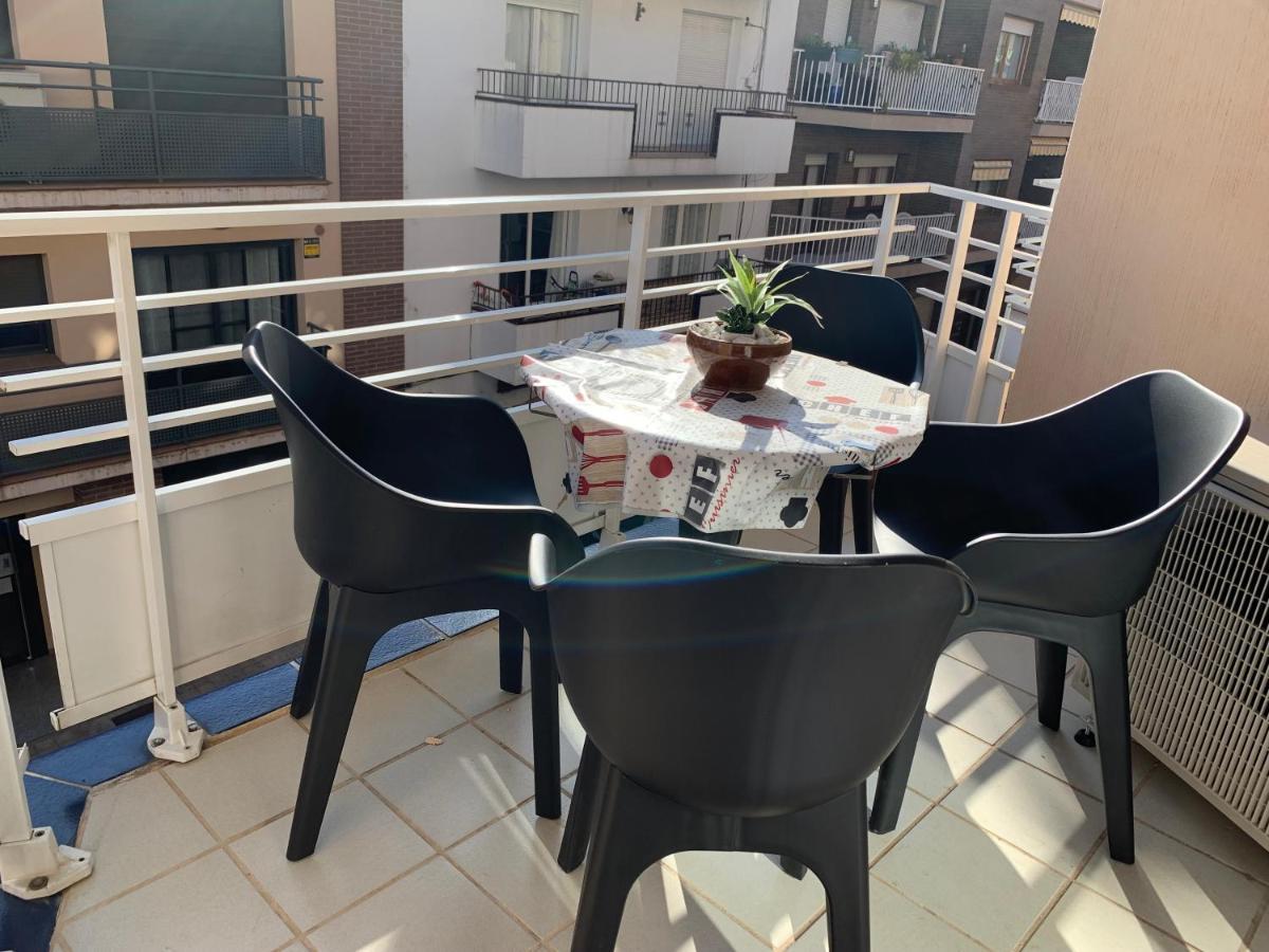 Acogedor Apartamento En Roses - 50M Playa - Wifi - Aire Acondicionado Kültér fotó