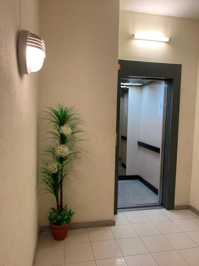 Acogedor Apartamento En Roses - 50M Playa - Wifi - Aire Acondicionado Kültér fotó